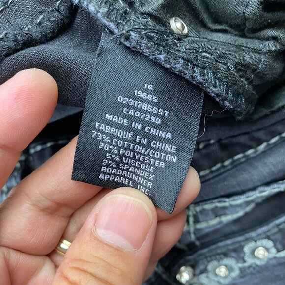 Suko Jeans Women Size 16 Black Dazzled Rhinestones Faded Washed Denim Black - Picture 4 of 13